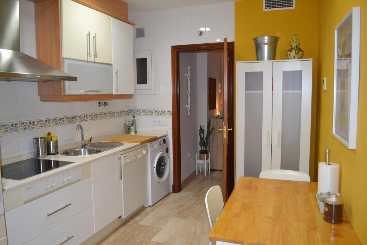 Apartamento Posidonia Free Parking Kadyks Zewnętrze zdjęcie