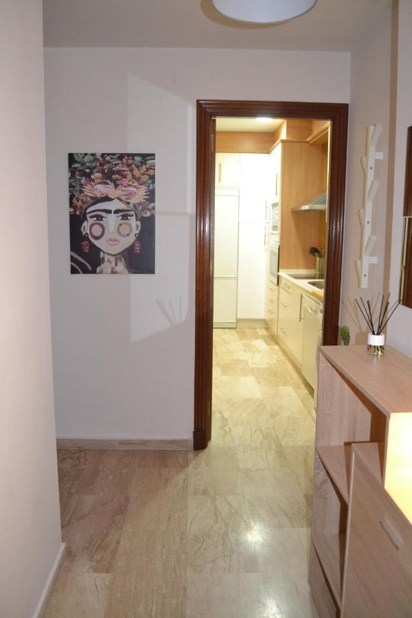 Apartamento Posidonia Free Parking Kadyks Zewnętrze zdjęcie
